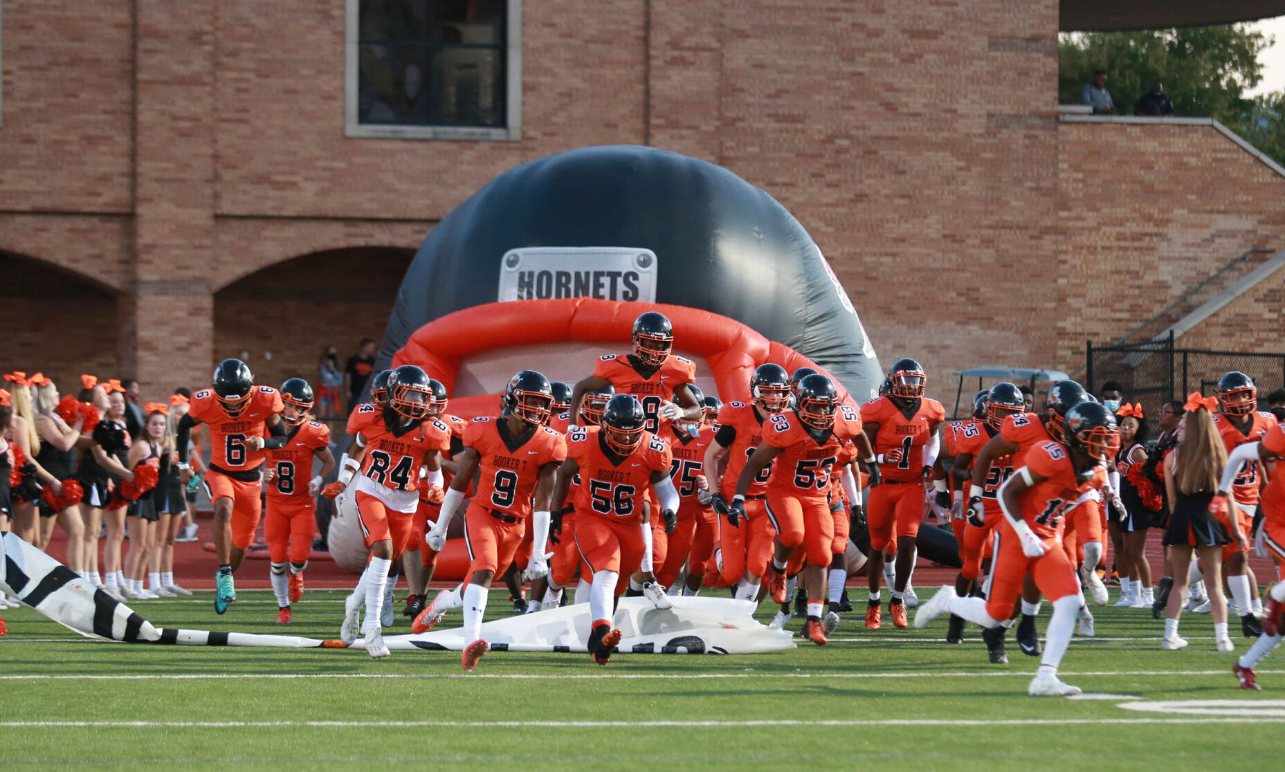 5. Booker T. Washington Hornets (5-2)